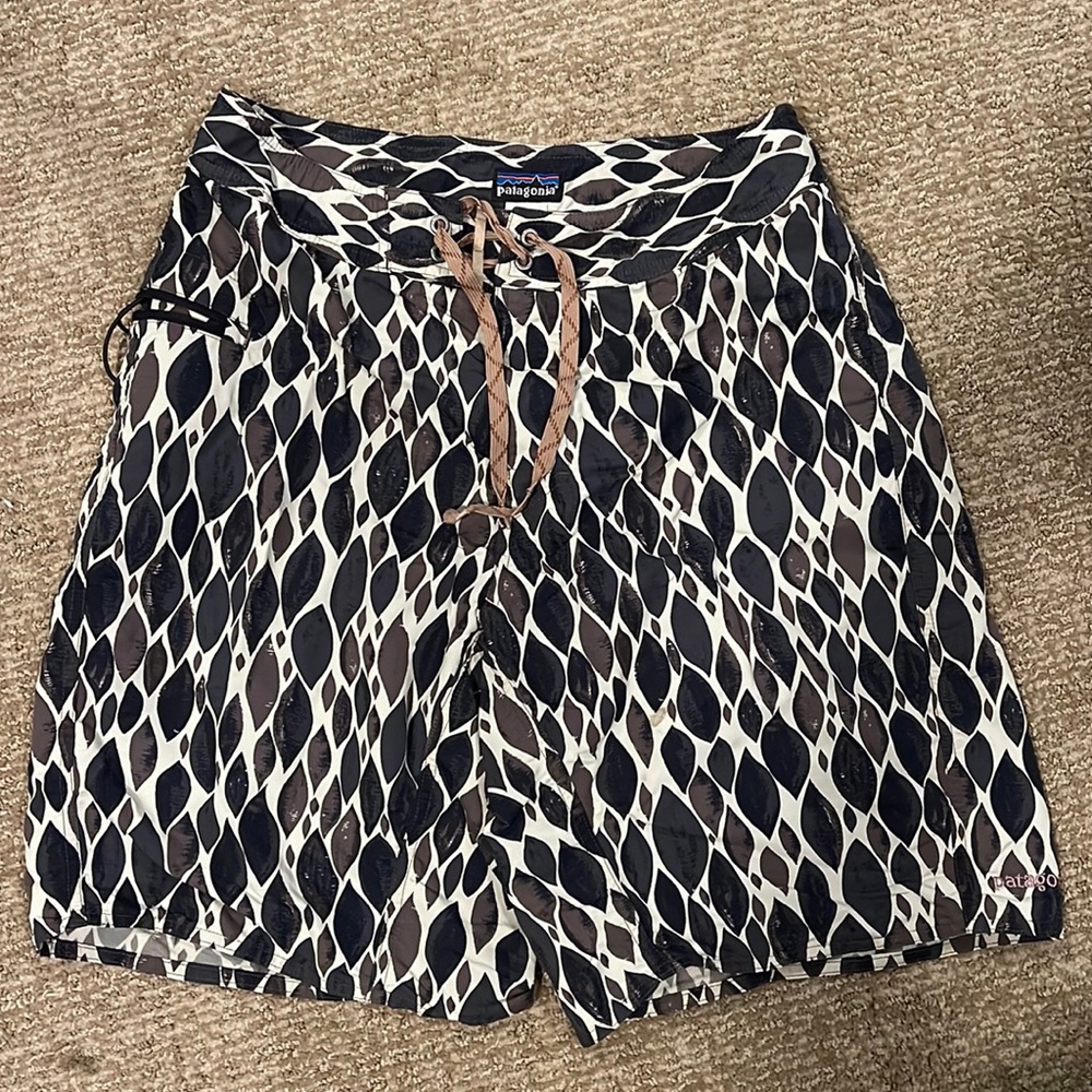 Patagonia board shorts Size 31